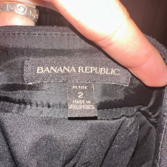 Banana Republic black & white asymmetrical 2P skirt - Picture 2 of 3